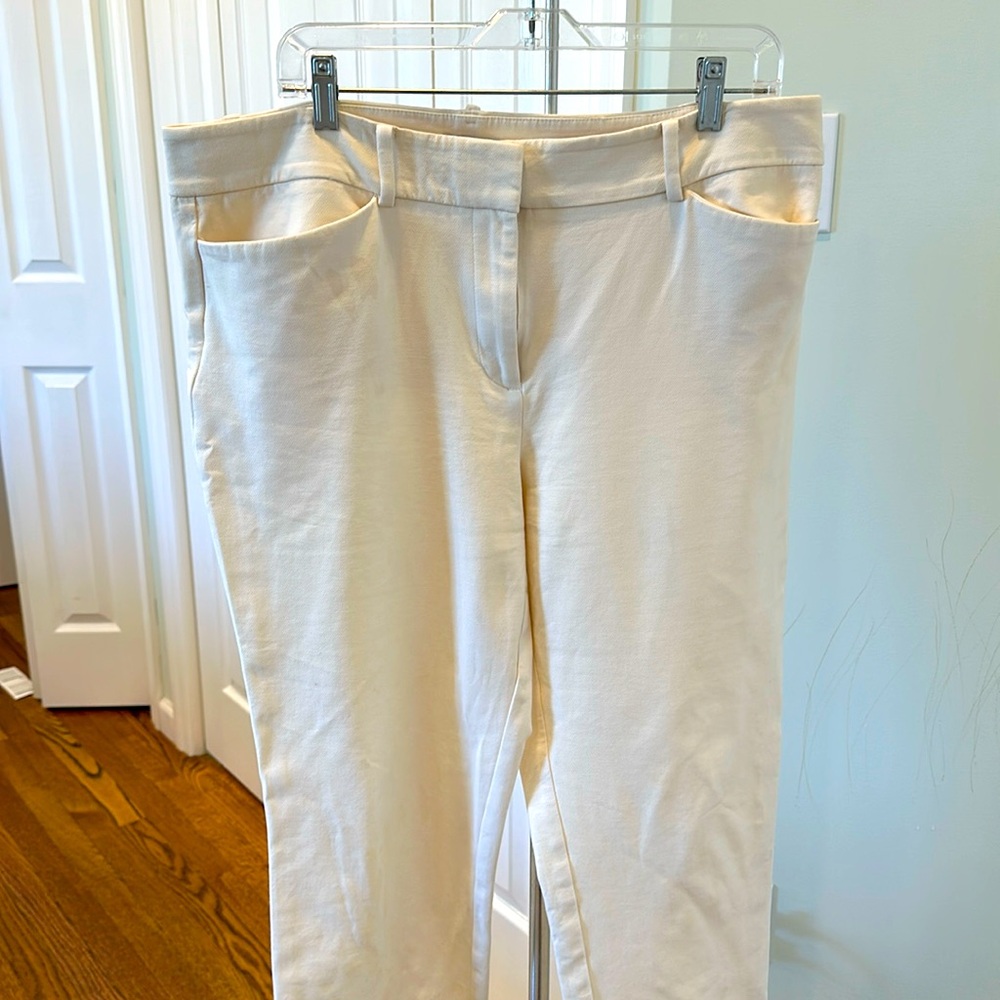 Like new cream pants! wardrobe staple! Must have for every closet